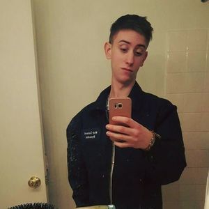 Meet your Posher, Wayne